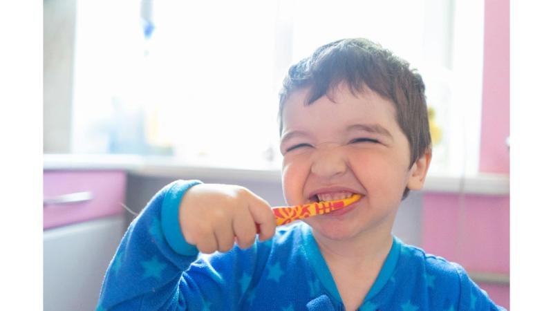Daily Oral Hygiene Tips for Kids: A Parent’s Guide